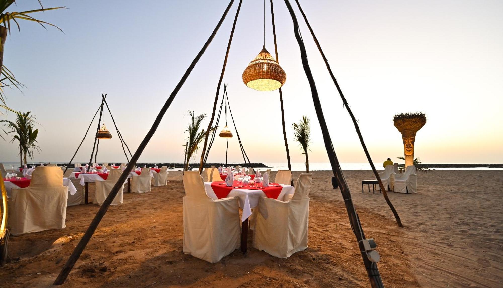 Le Saly Hotel & Hotel Club Filaos Exterior photo